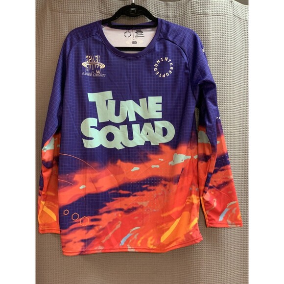Bugs‎ Bunny Tune Squad T-Shirt Mens Small Long Sleeve Round Neck Athleisure NEW - Picture 1 of 5